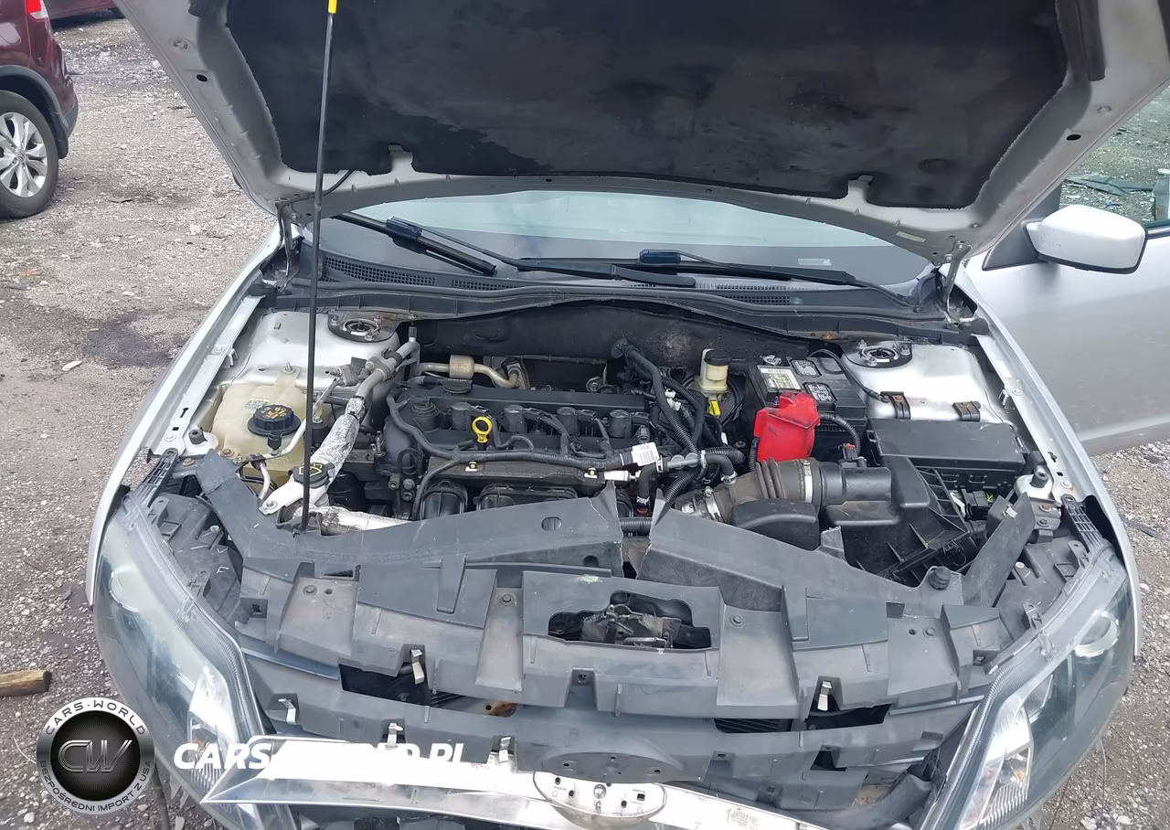 2011 Ford Fusion Se VIN:3FAHP0HA2BR144721 - 10