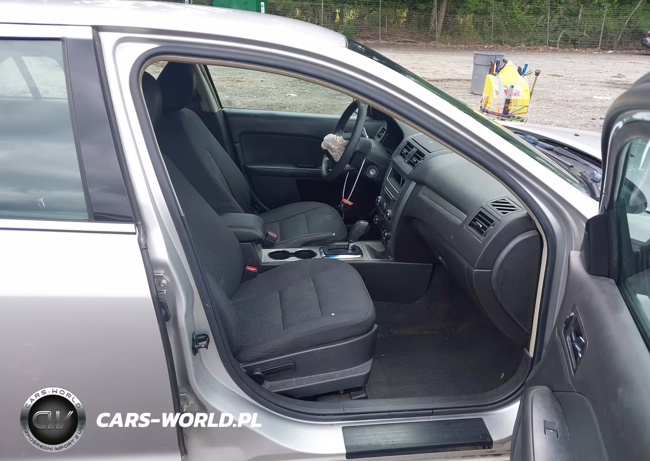 2011 Ford Fusion Se VIN:3FAHP0HA2BR144721 - 5
