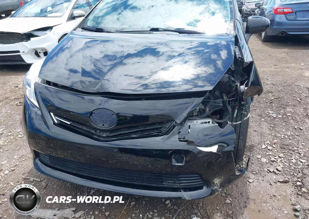 2012 Toyota Prius V Three VIN:JTDZN3EU6C3054654 - 17