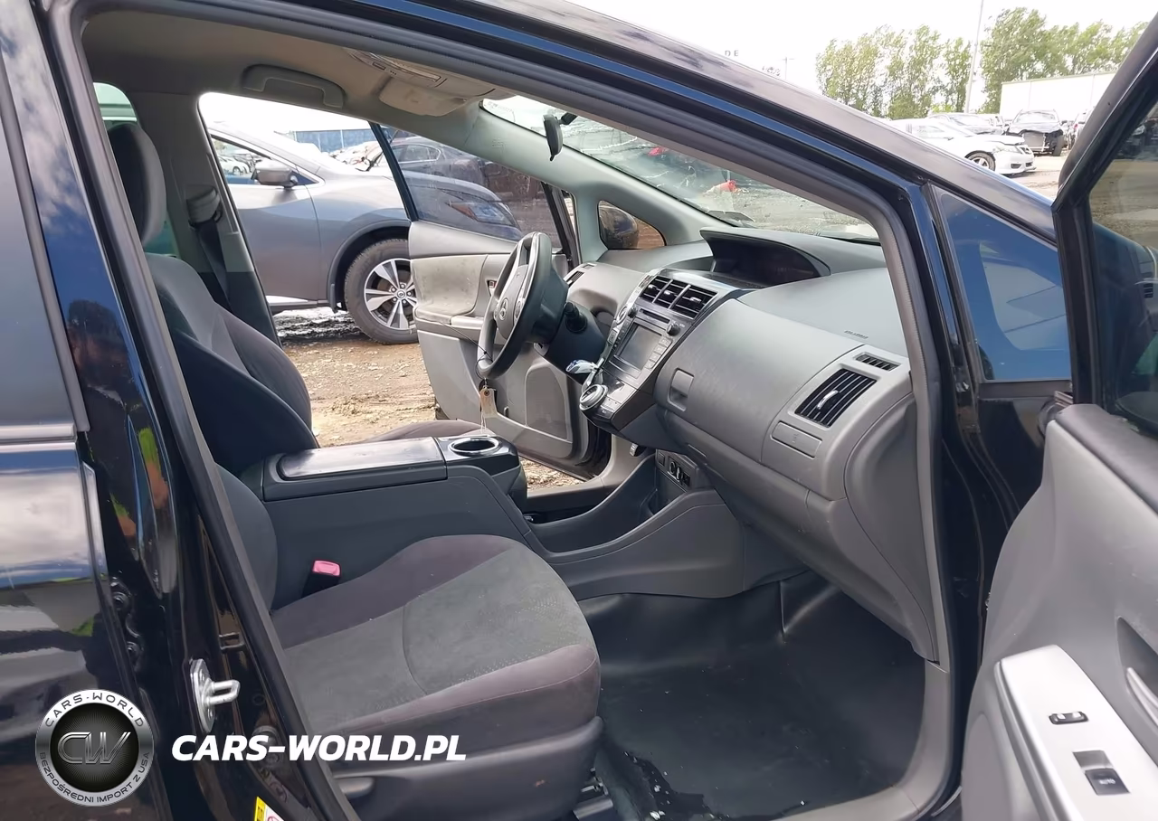 2012 Toyota Prius V Three VIN:JTDZN3EU6C3054654 - 5