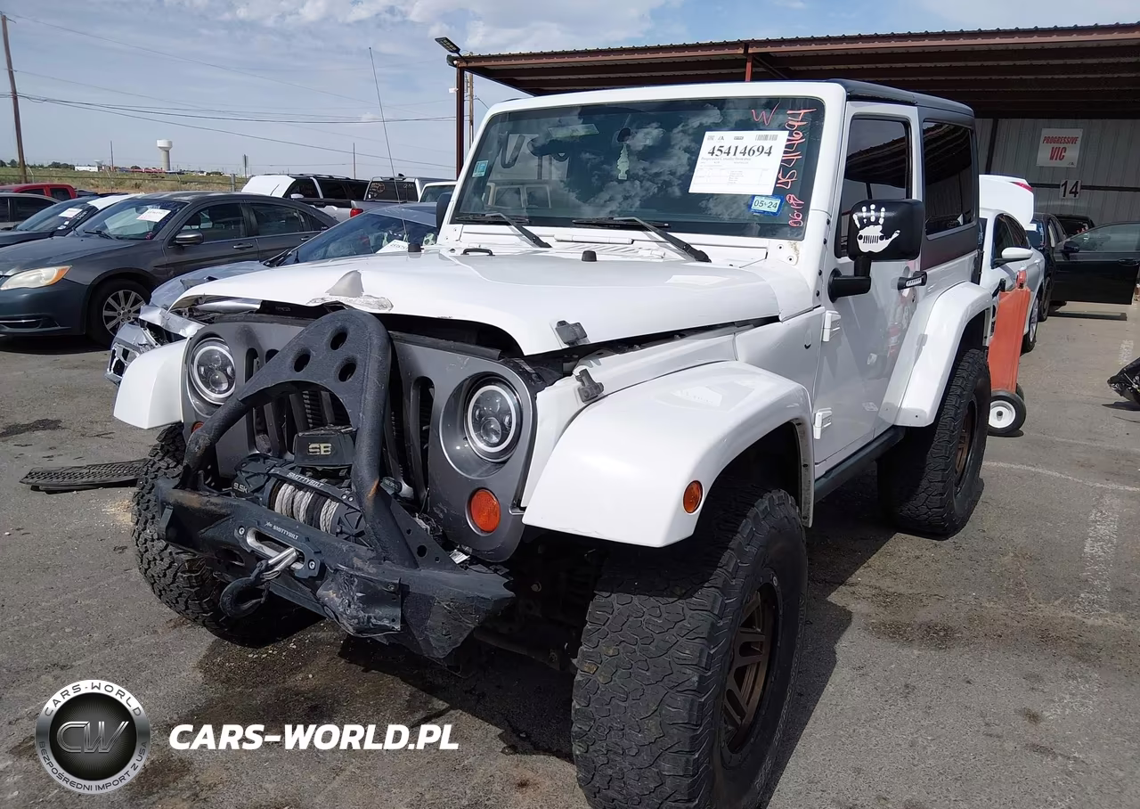 2013 Jeep Wrangler Freedom Edition VIN:1C4AJWAG7DL571943 - 2