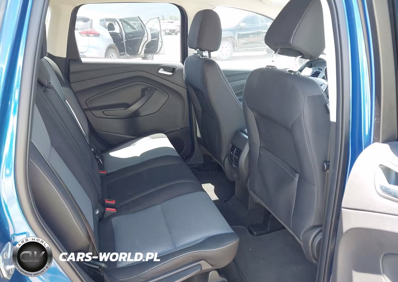 2017 Ford Escape Se VIN:1FMCU9GD0HUE18556 - 8