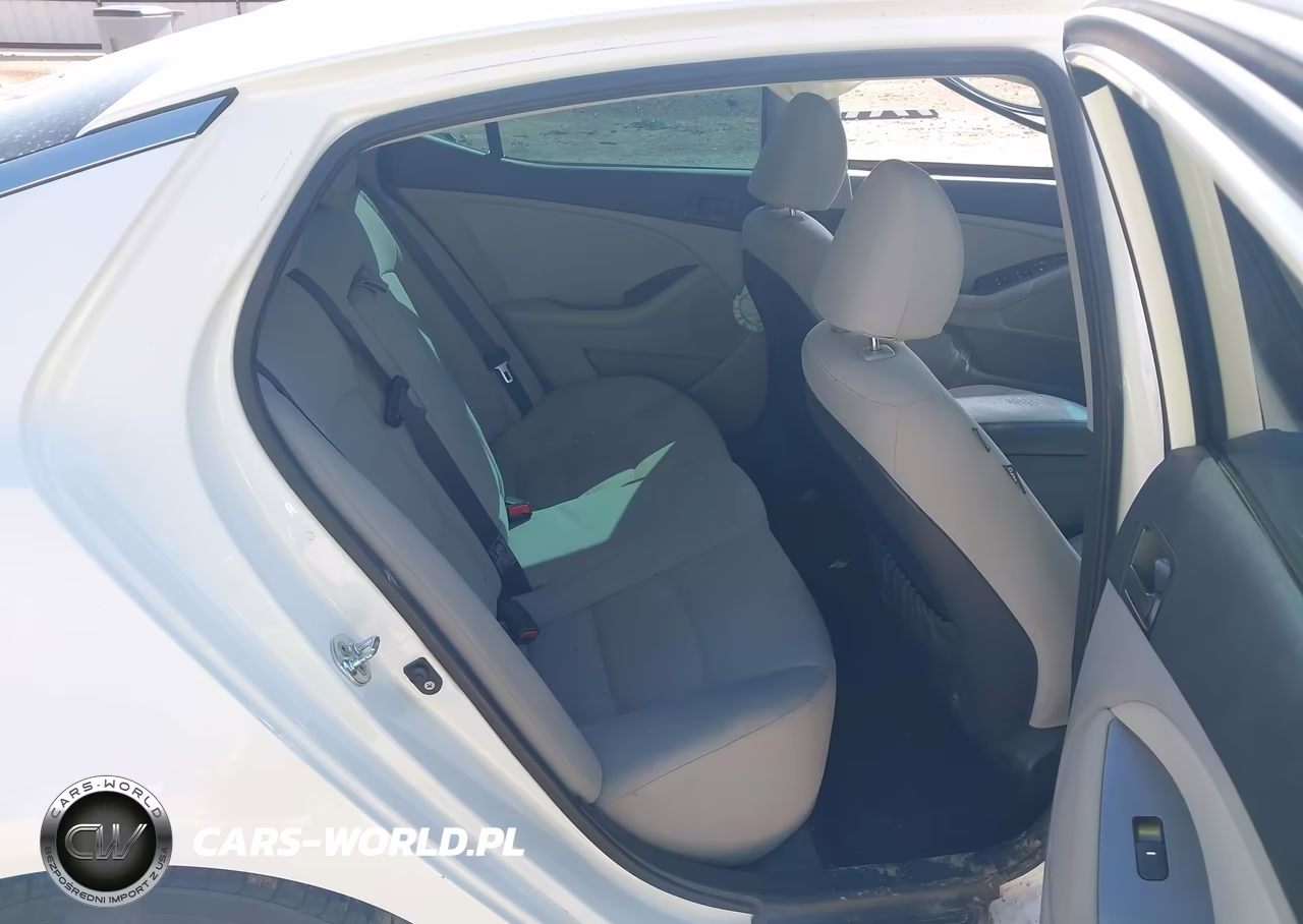 2015 Kia Optima Lx VIN:KNAGM4A72F5545406 - 8