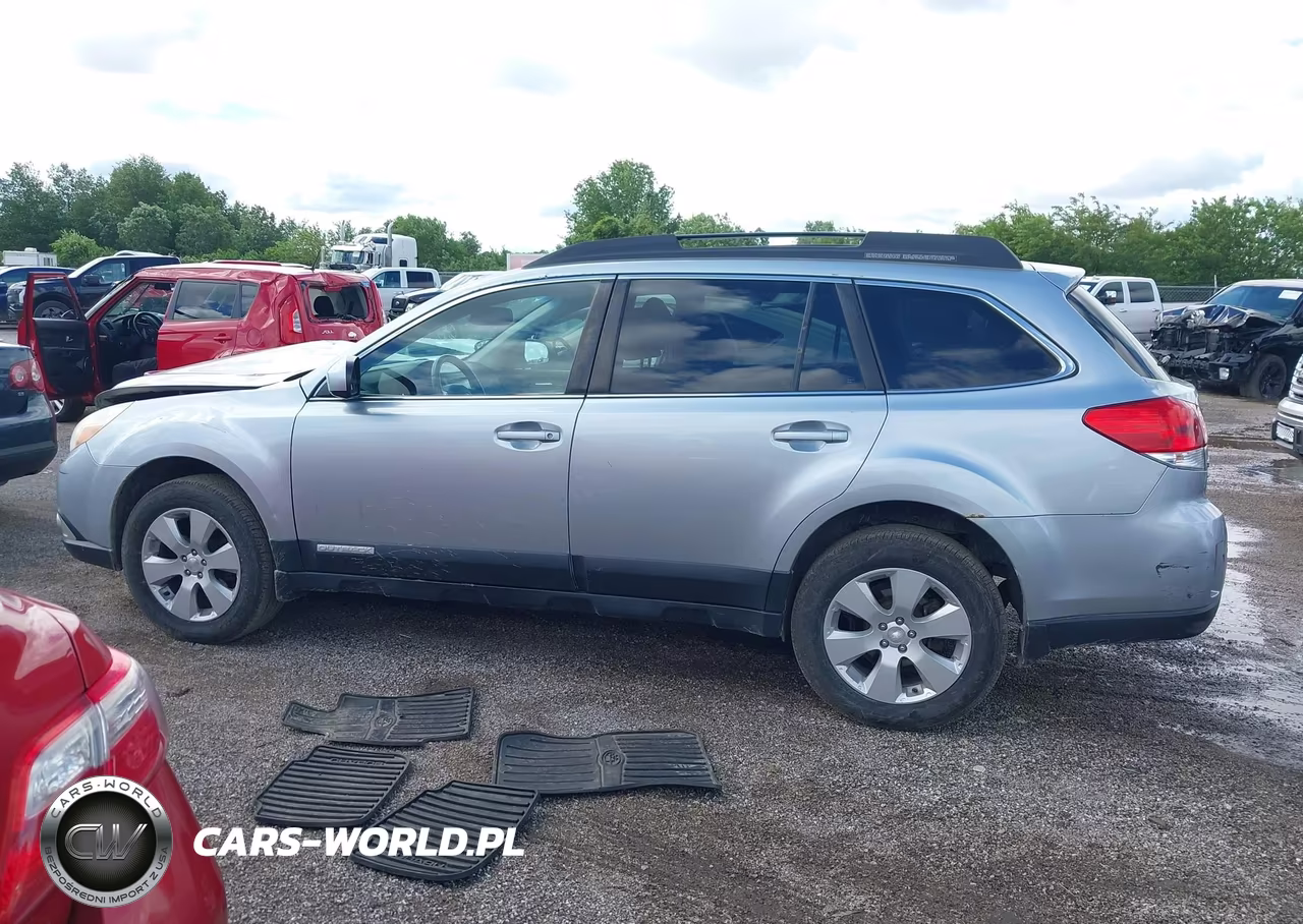 2012 Subaru Outback 2.5I Premium VIN:4S4BRCCC1C3240405 - 14