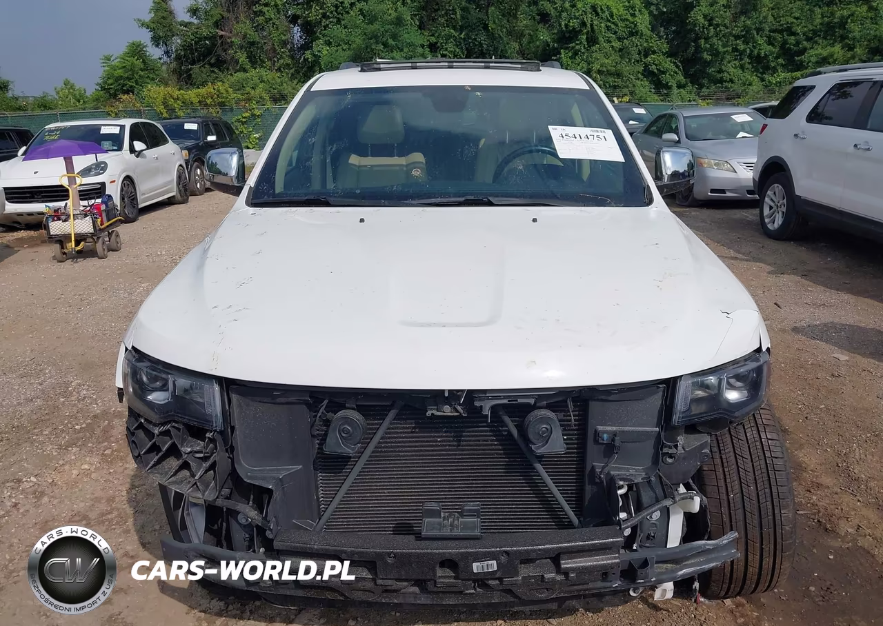 2020 Jeep Grand Cherokee Limited 4X4 VIN:1C4RJFBG3LC299617 - 16