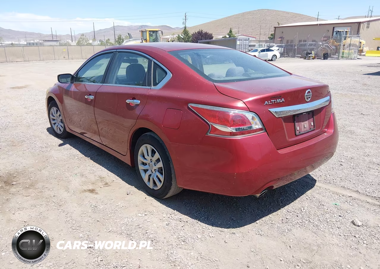 2015 Nissan Altima 2.5 S VIN:1N4AL3AP4FN368952 - 3