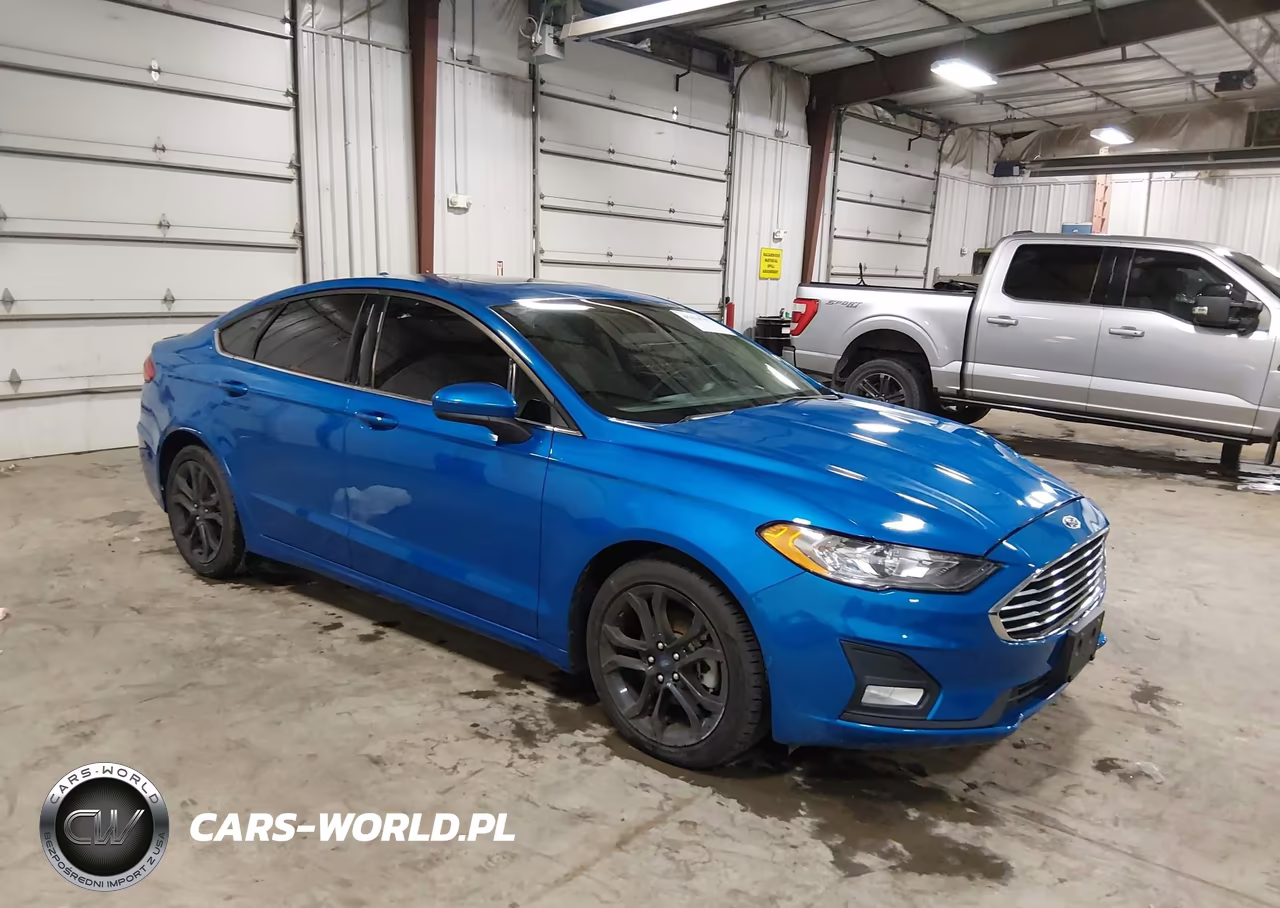 2019 Ford Fusion Se – zdjęcie 1 z 16