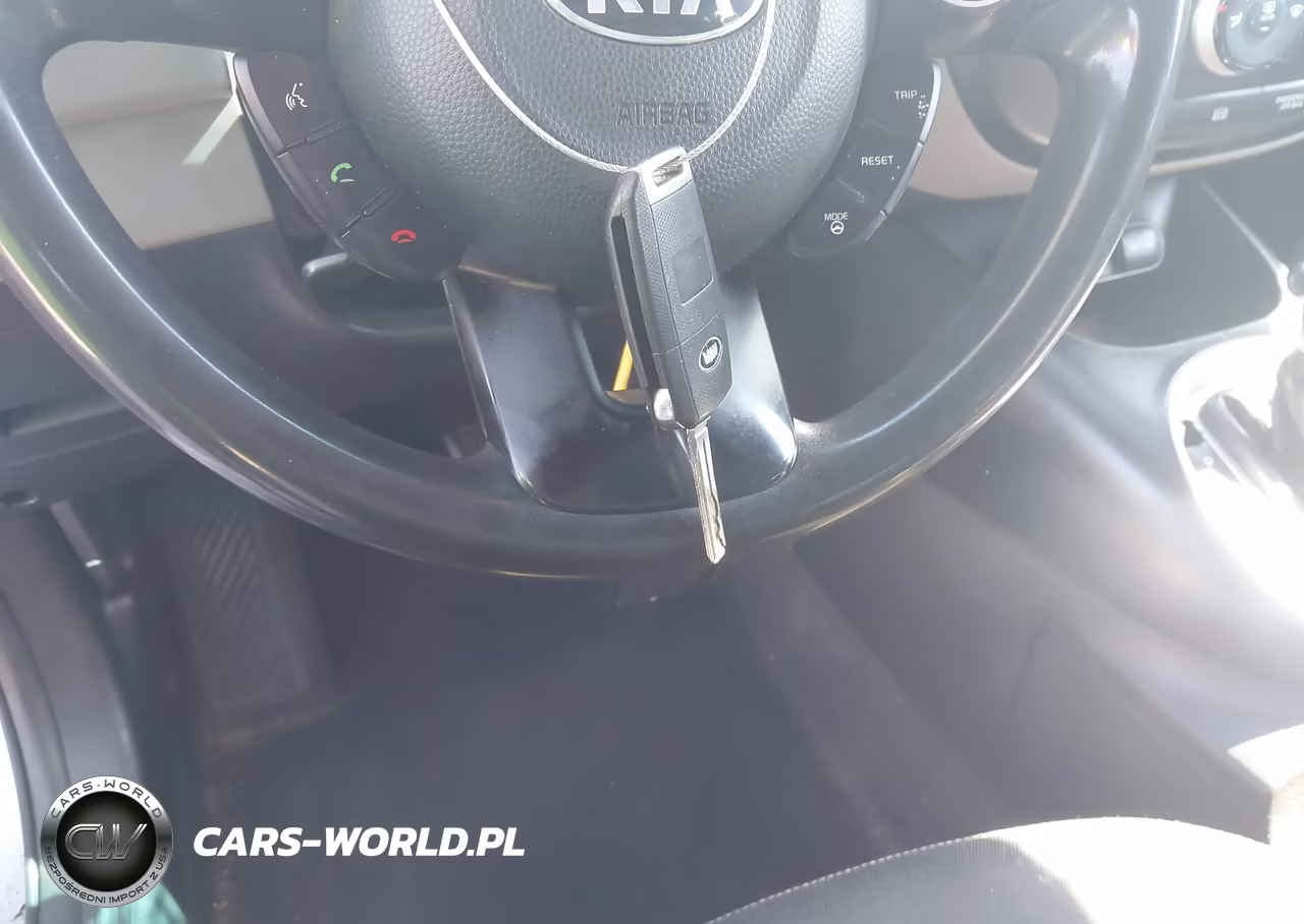 2014 Kia Soul + VIN:KNDJP3A52E7715484 - 11