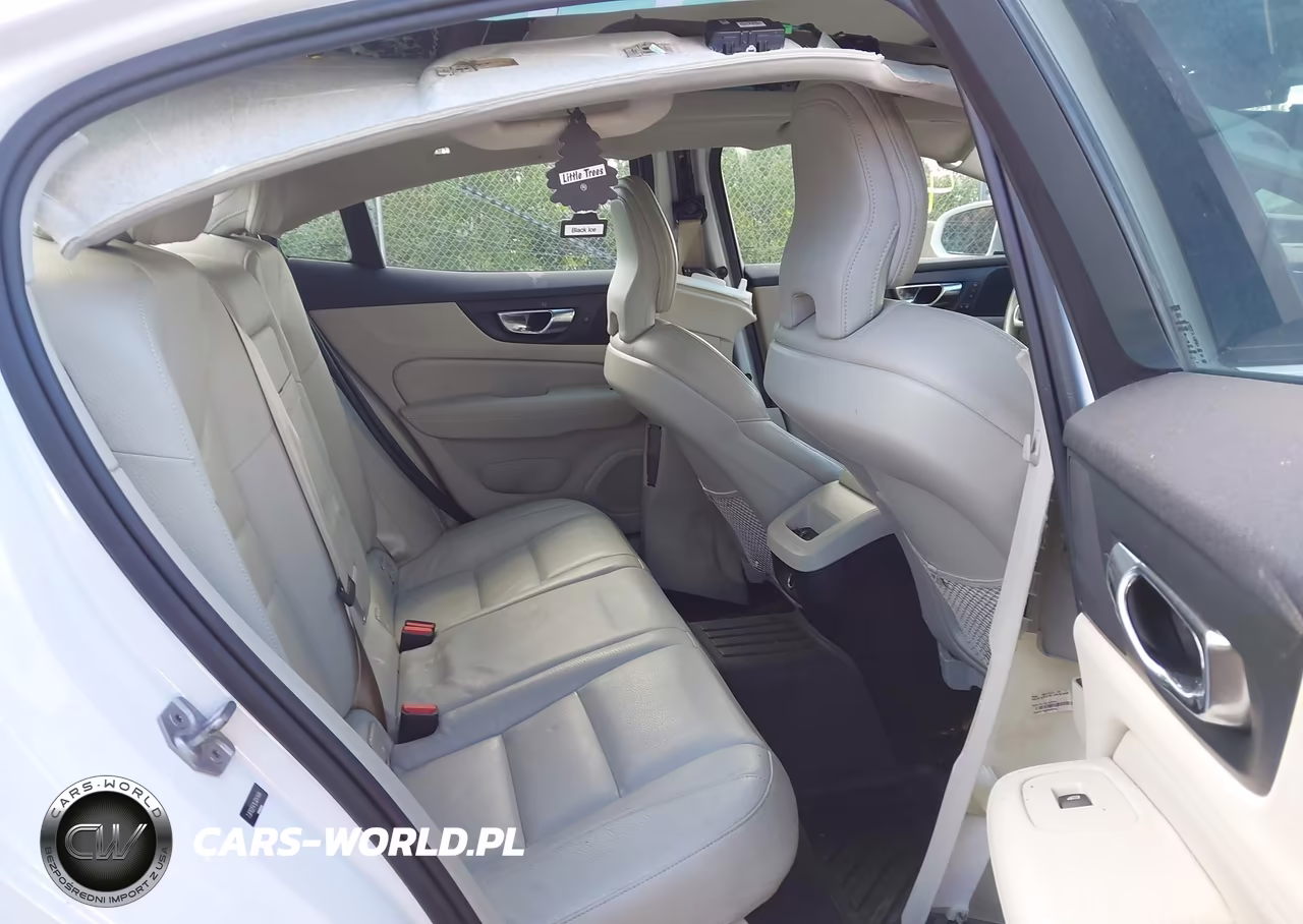 2020 Volvo S60 Momentum VIN:7JR102FK1LG041484 - 8