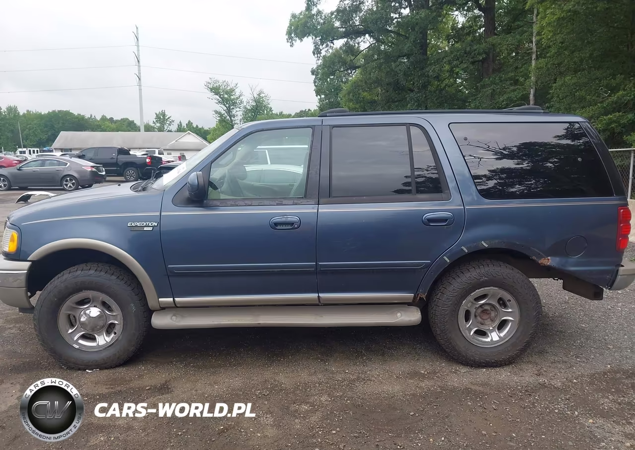 2002 Ford Expedition Eddie Bauer VIN:1FMPU18L52LA18952 - 14