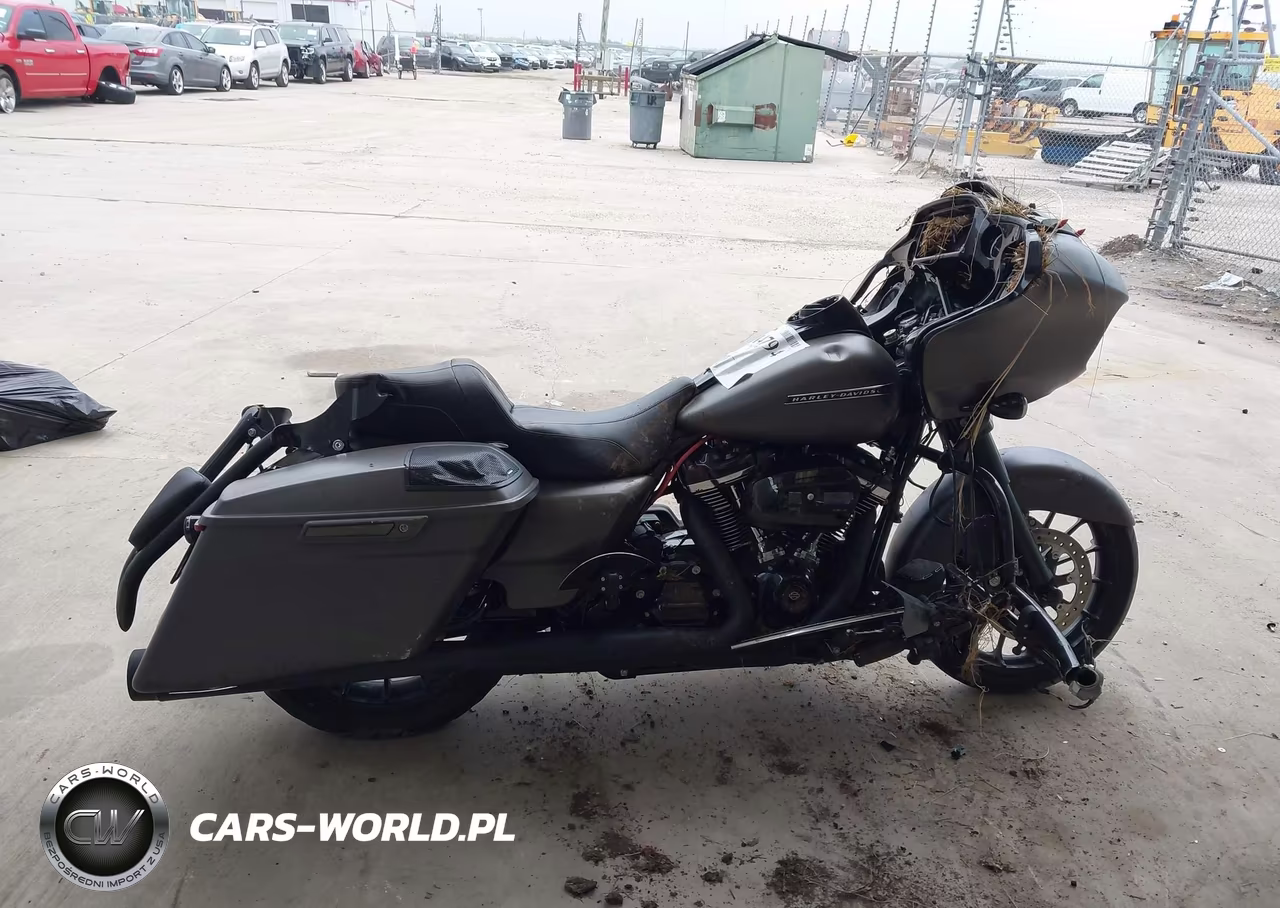 2019 Harley-Davidson Fltrxs VIN:1HD1KTP14KB618541 - 12