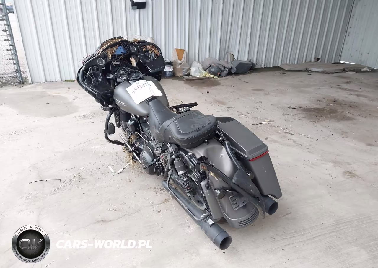 2019 Harley-Davidson Fltrxs VIN:1HD1KTP14KB618541 - 3