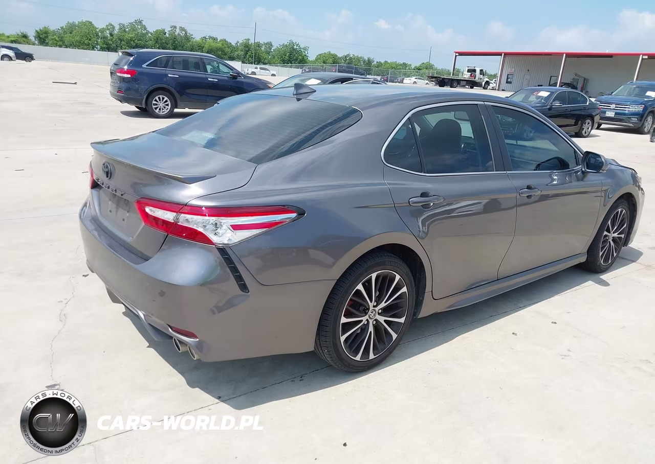 2020 Toyota Camry Se VIN:4T1M11AK3LU505687 - 4