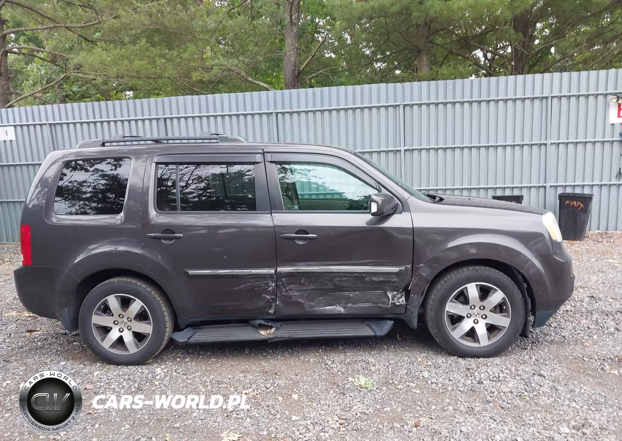 2012 Honda Pilot Touring VIN:5FNYF4H90CB071779 - 13