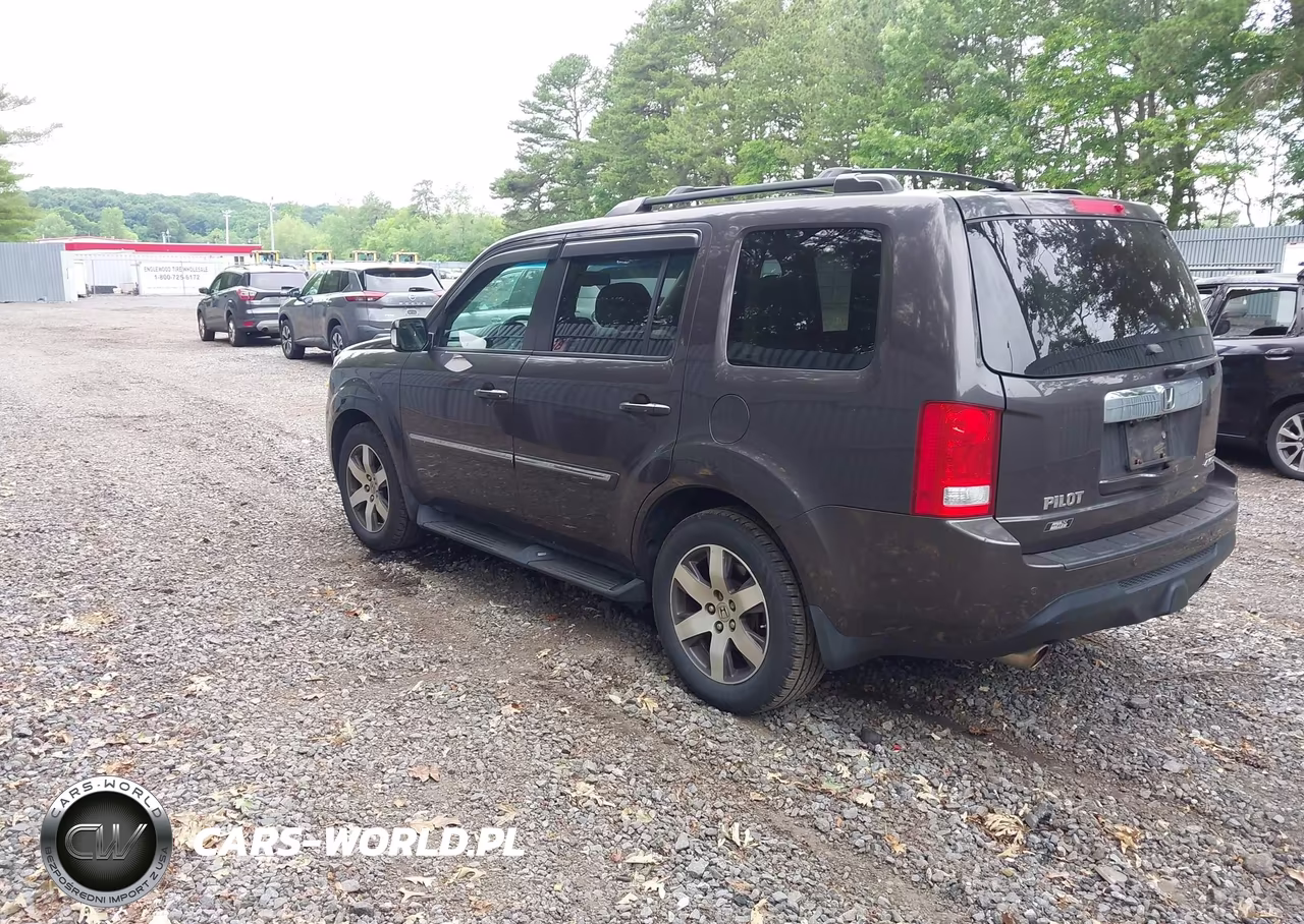 2012 Honda Pilot Touring VIN:5FNYF4H90CB071779 - 3