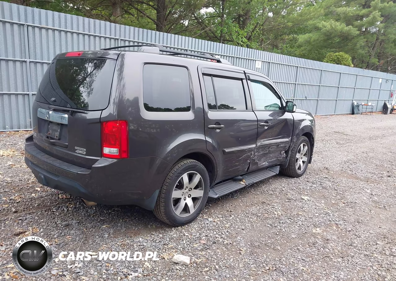 2012 Honda Pilot Touring VIN:5FNYF4H90CB071779 - 4