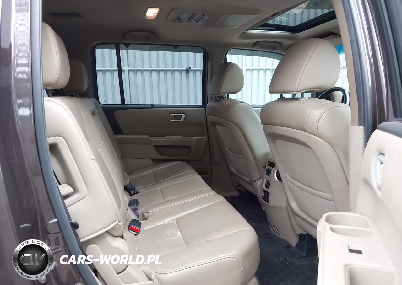 2012 Honda Pilot Touring VIN:5FNYF4H90CB071779 - 8