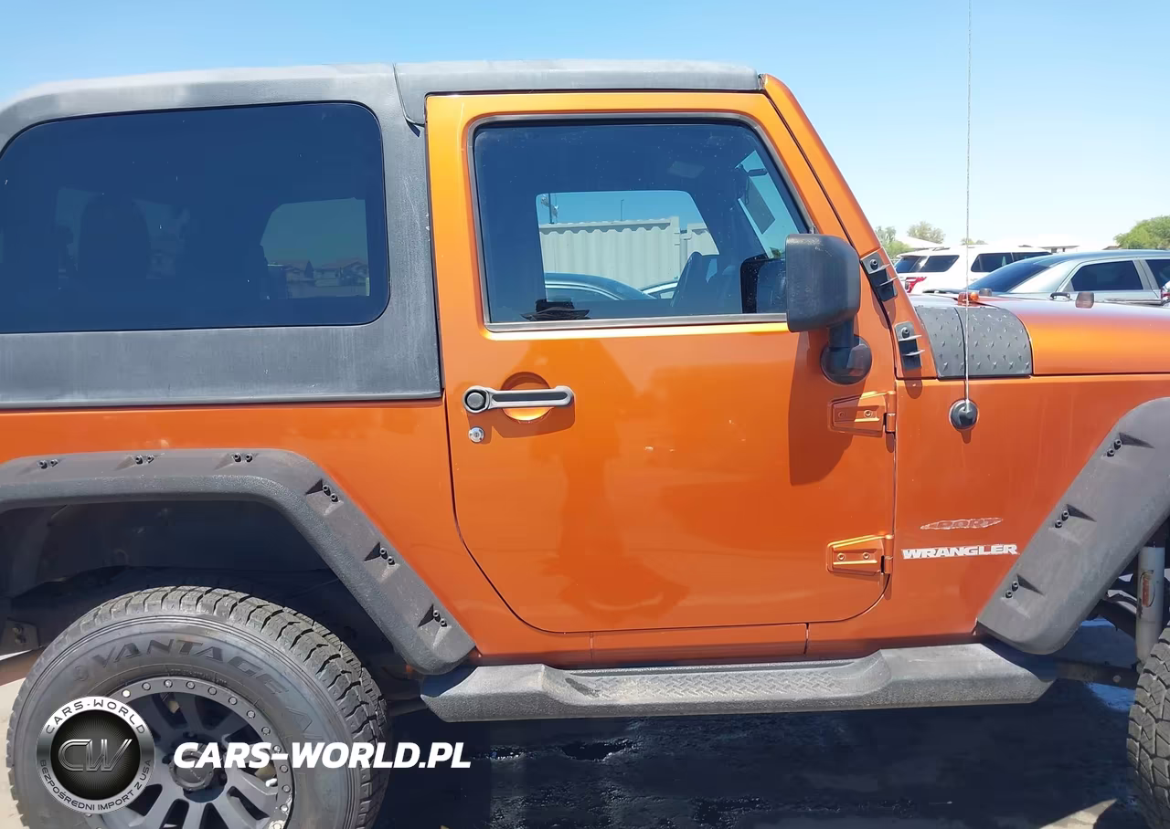 2011 Jeep Wrangler Sport VIN:1J4AA2D11BL508151 - 13