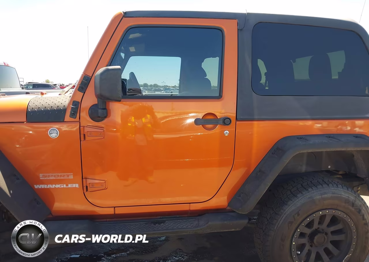 2011 Jeep Wrangler Sport VIN:1J4AA2D11BL508151 - 14