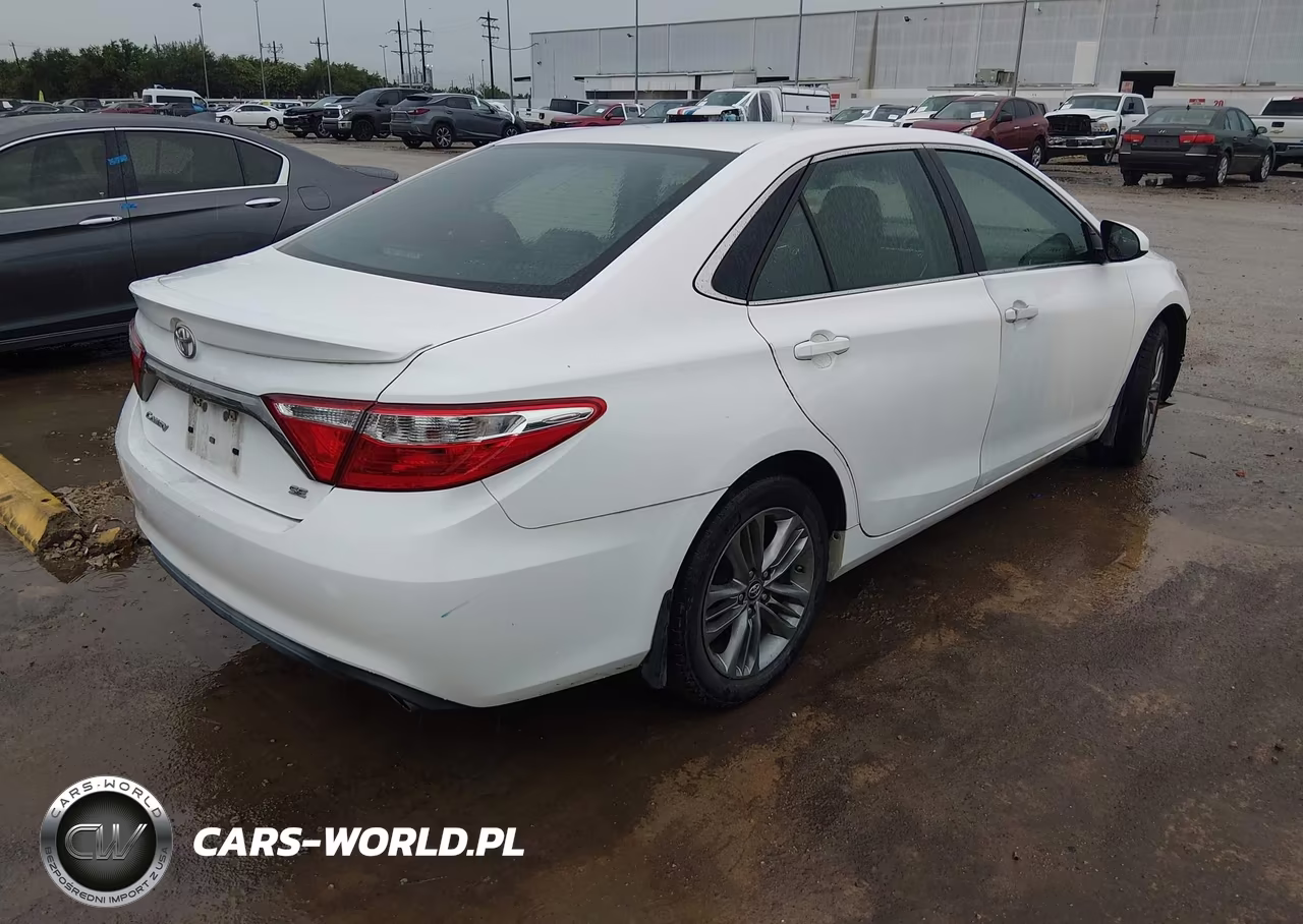2017 Toyota Camry Se VIN:4T1BF1FK1HU435289 - 4