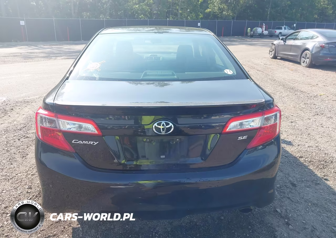 2014 Toyota Camry Se VIN:4T1BF1FKXEU760955 - 16