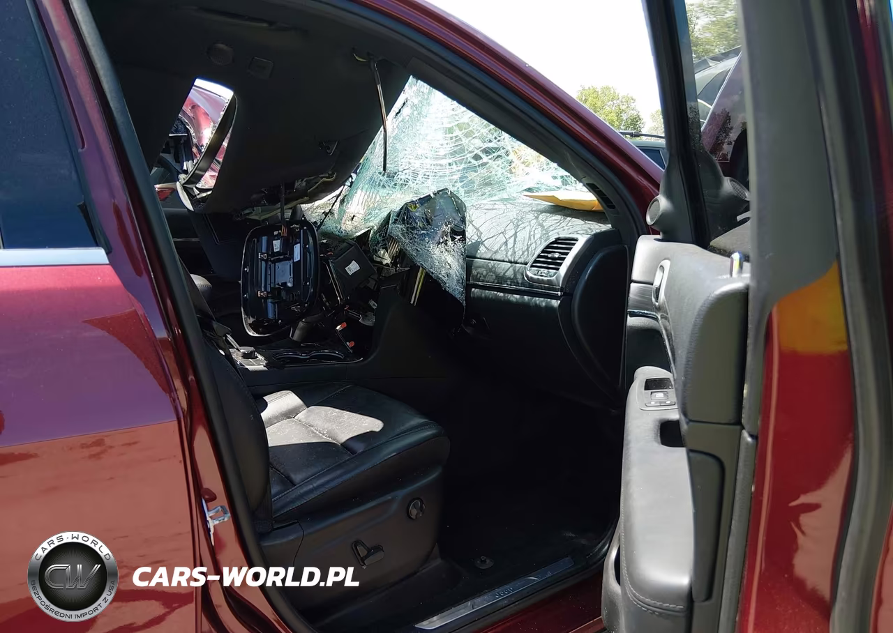 2021 Jeep Grand Cherokee Limited 4X4 VIN:1C4RJFBG8MC734827 - 5