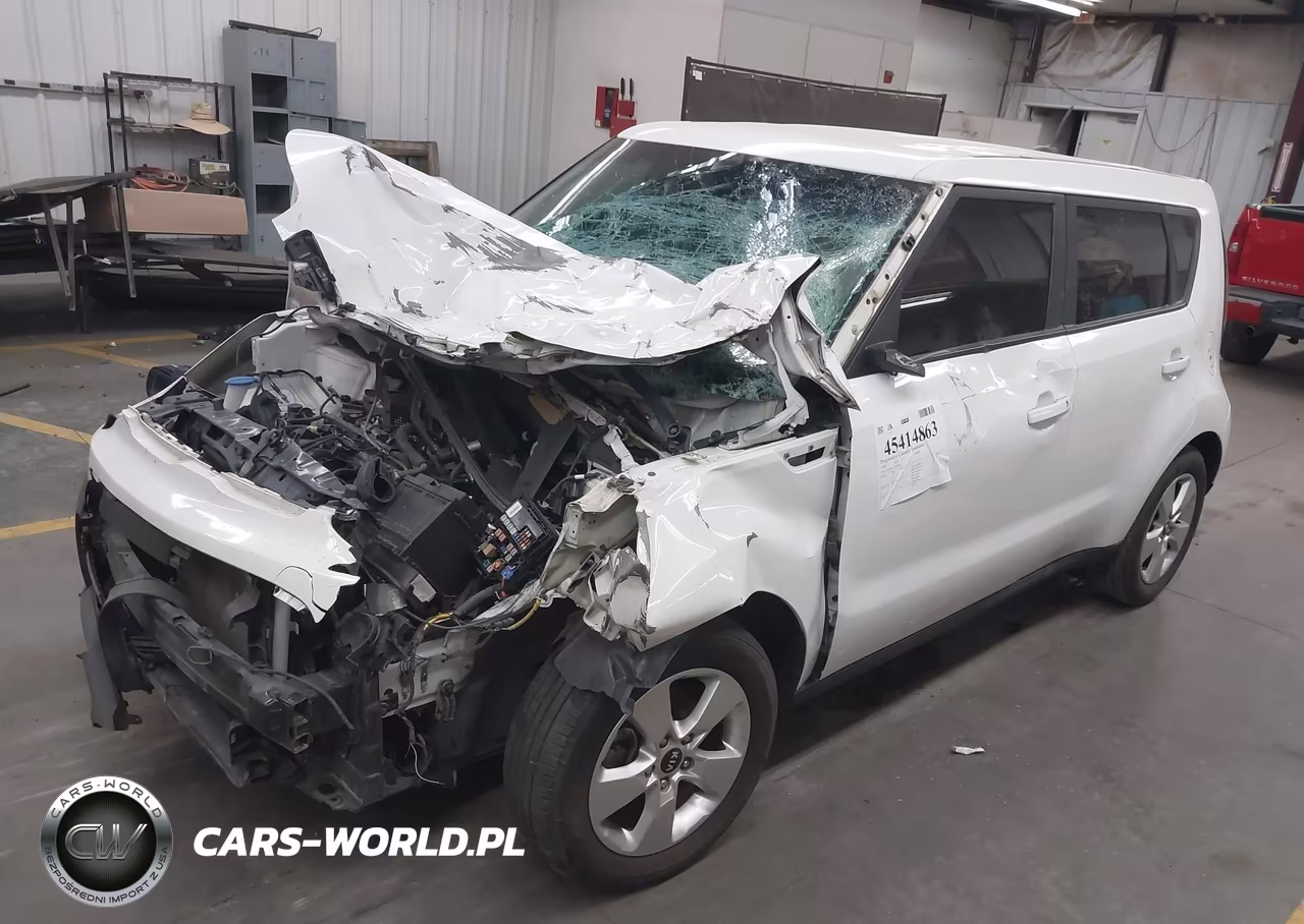 2018 Kia Soul VIN:KNDJN2A24J7583828 - 2