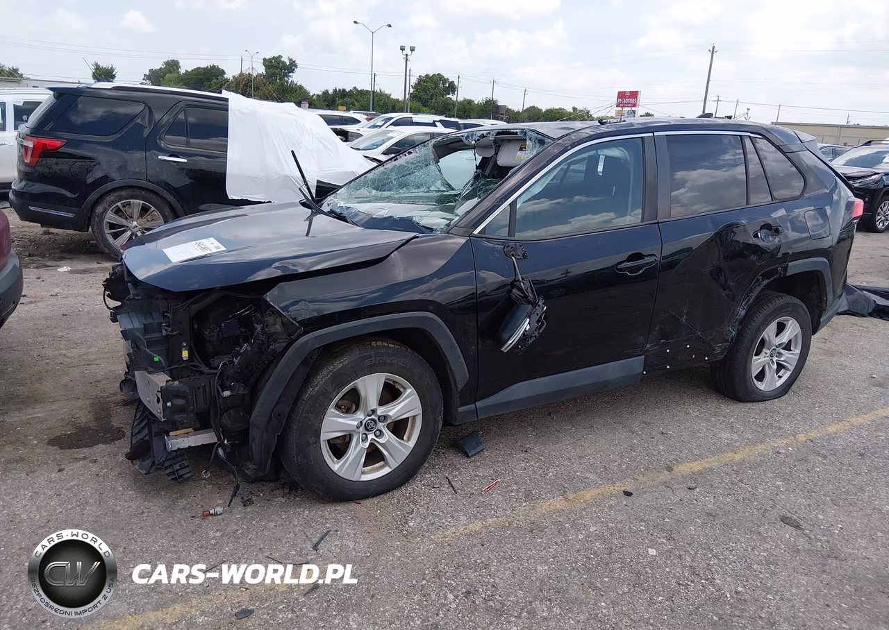 2021 Toyota Rav4 Xle VIN:2T3W1RFV5MC096886 - 2
