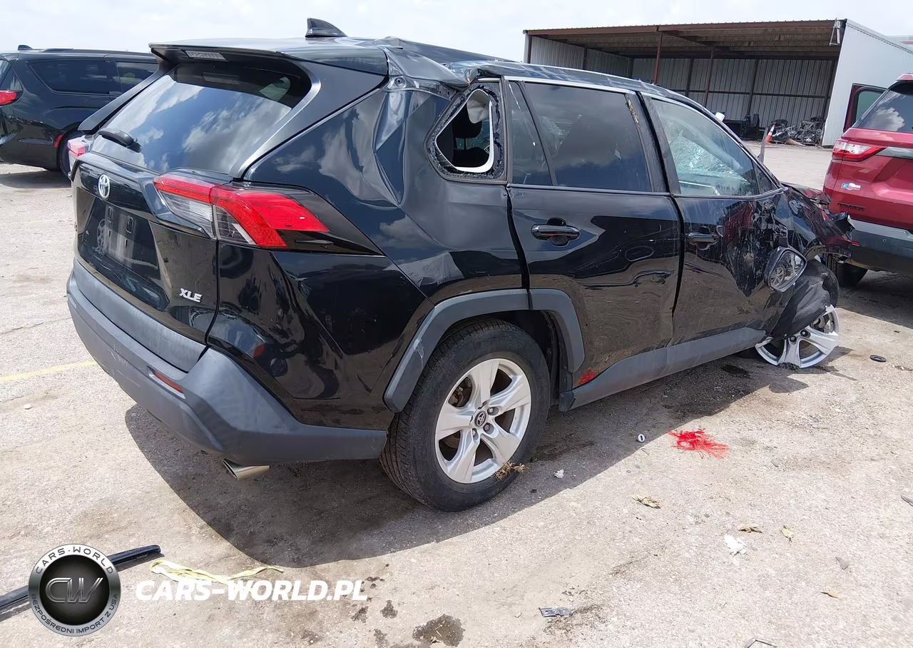 2021 Toyota Rav4 Xle VIN:2T3W1RFV5MC096886 - 4