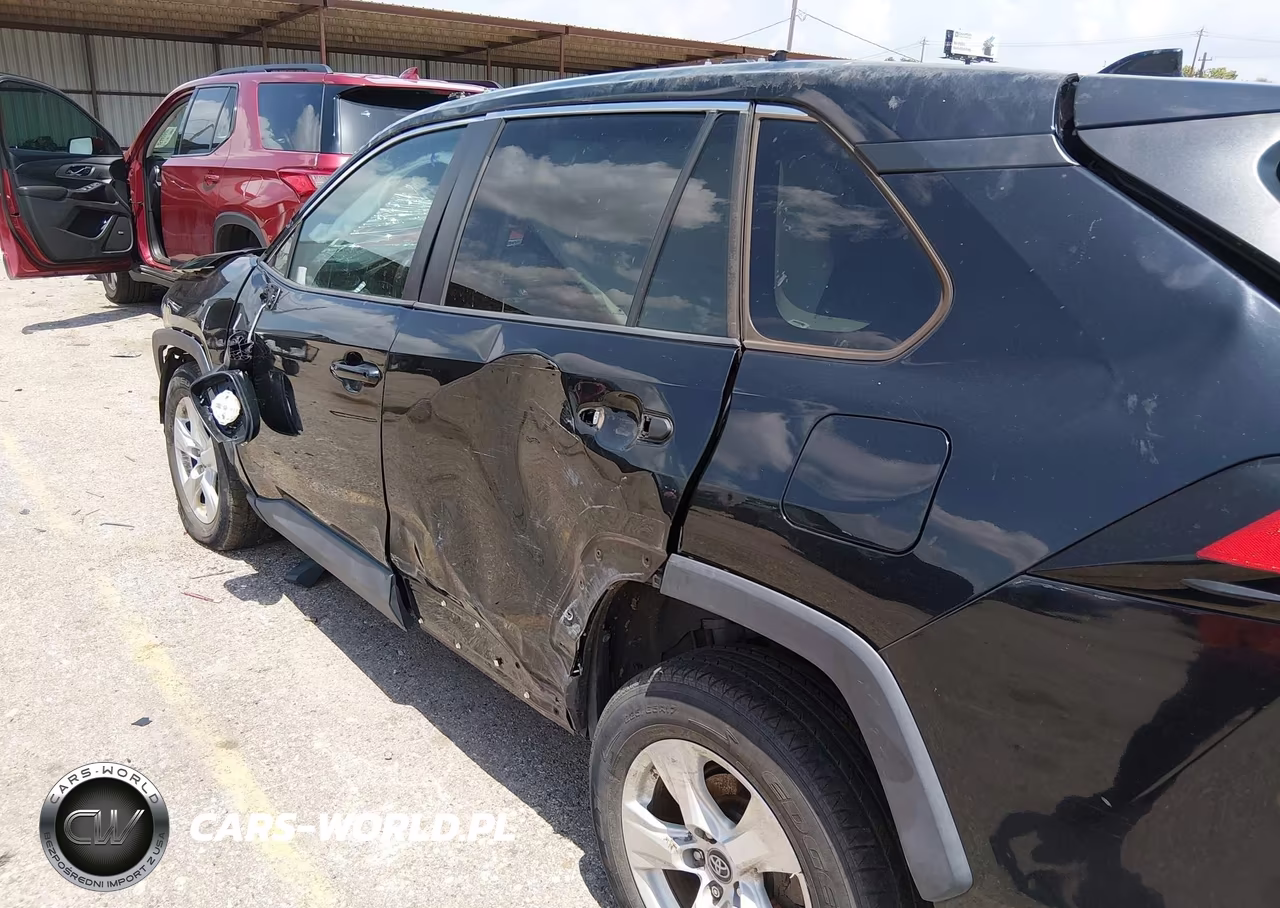 2021 Toyota Rav4 Xle VIN:2T3W1RFV5MC096886 - 6