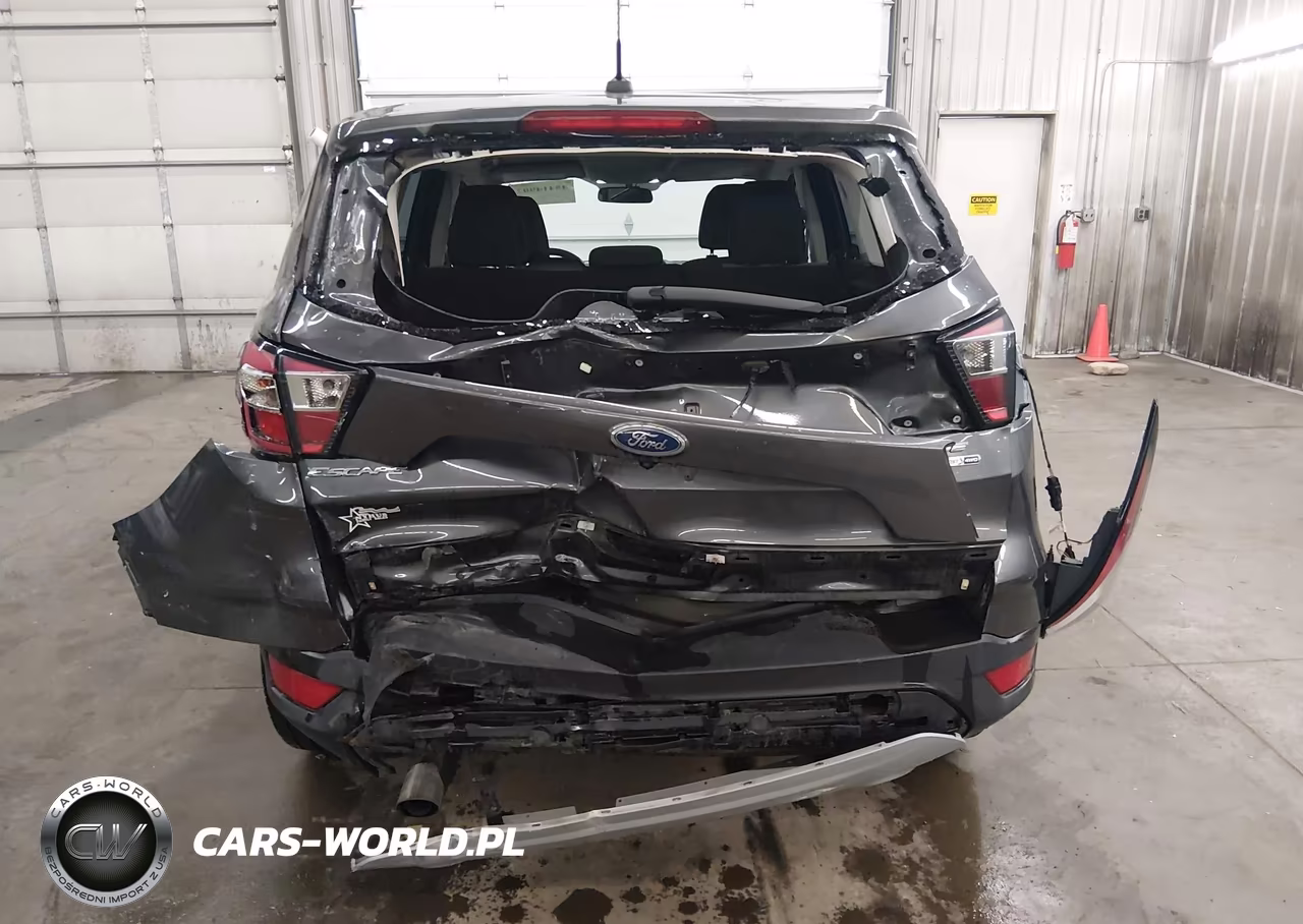 2017 Ford Escape Se VIN:1FMCU9GD8HUC68115 - 6