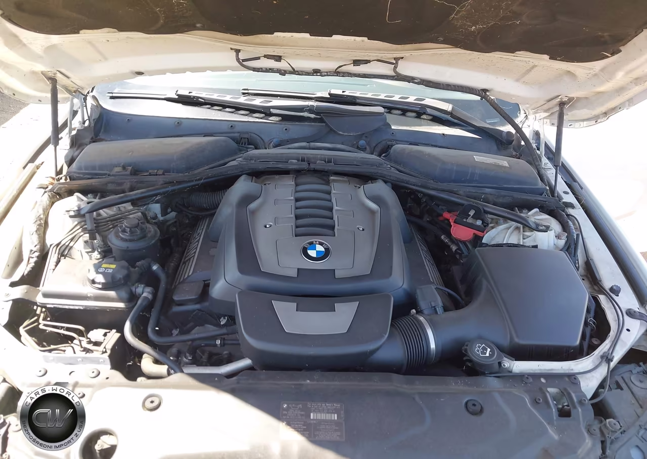 2007 BMW 550I VIN:WBANB53567CP05525 - 10