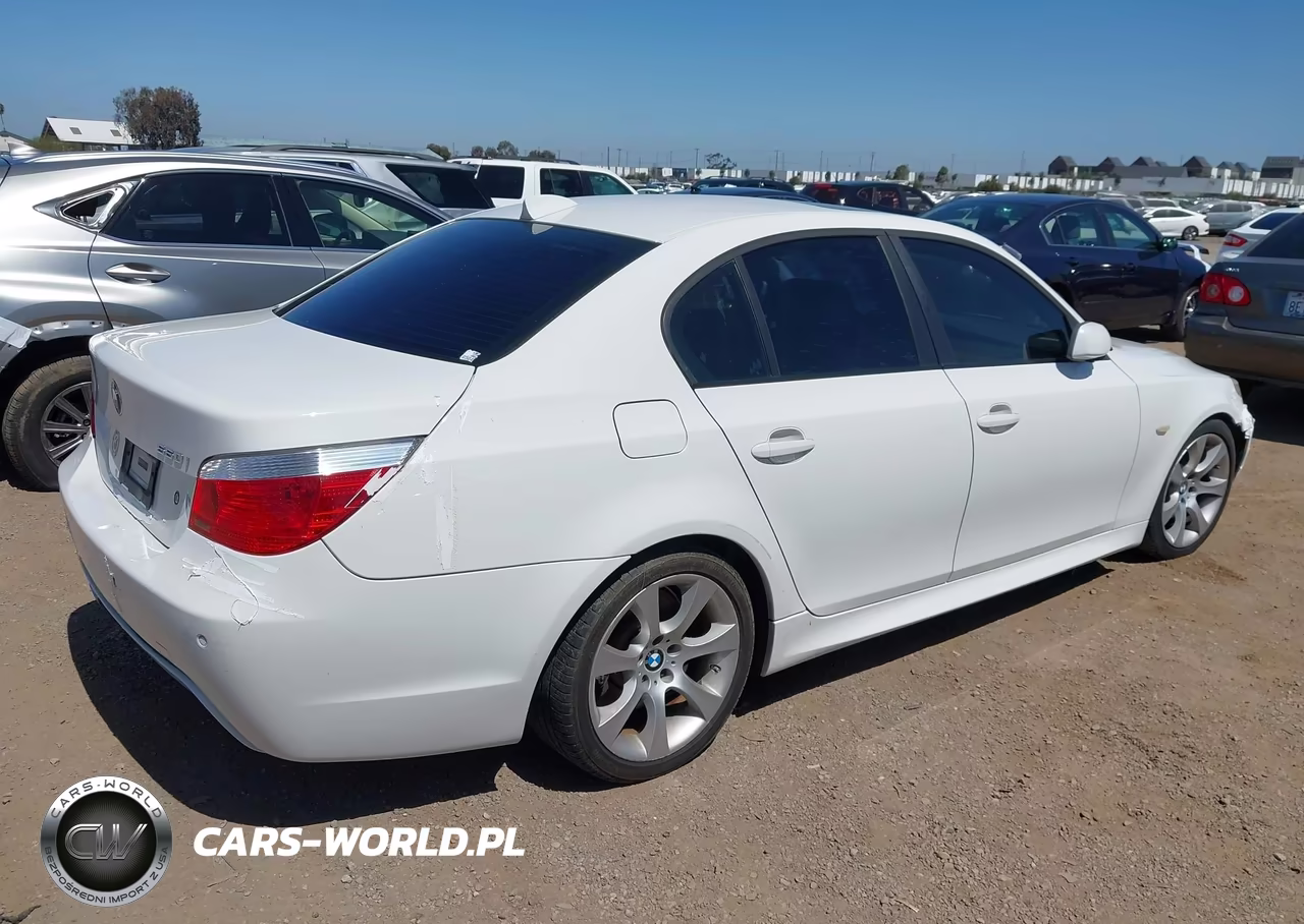 2007 BMW 550I VIN:WBANB53567CP05525 - 4