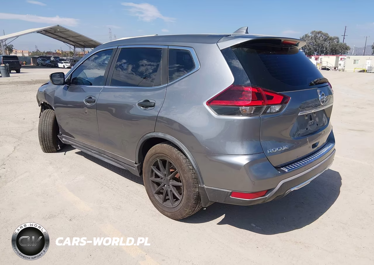 2018 Nissan Rogue S VIN:KNMAT2MT3JP618983 - 3