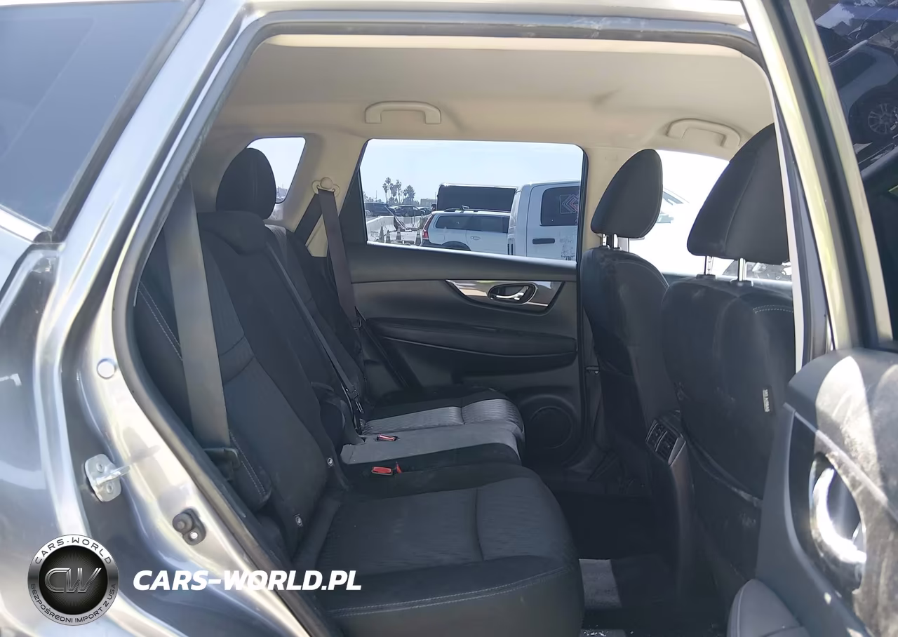 2018 Nissan Rogue S VIN:KNMAT2MT3JP618983 - 8