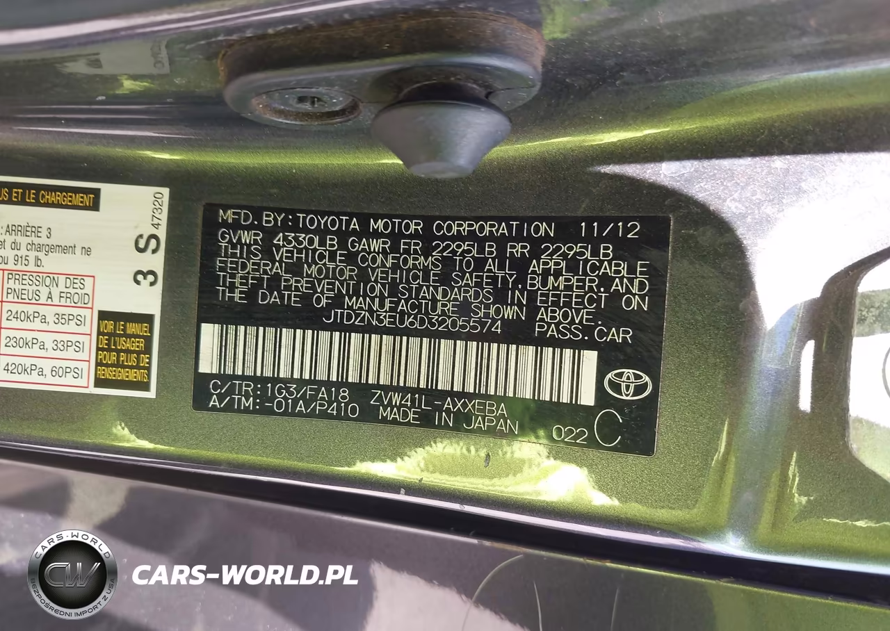 2013 Toyota Prius V Five-Three-Two VIN:JTDZN3EU6D3205574 - 9
