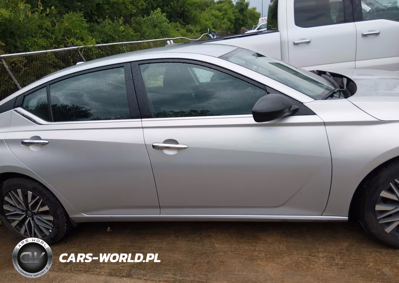 2025 Nissan Altima Sv Fwd VIN:1N4BL4DV9SN380626 - 13