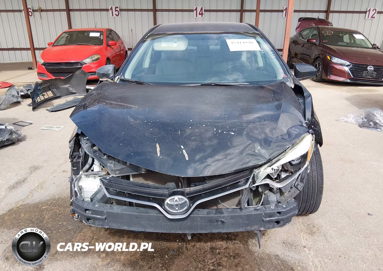 2015 Toyota Corolla Le VIN:2T1BURHE3FC348309 - 13