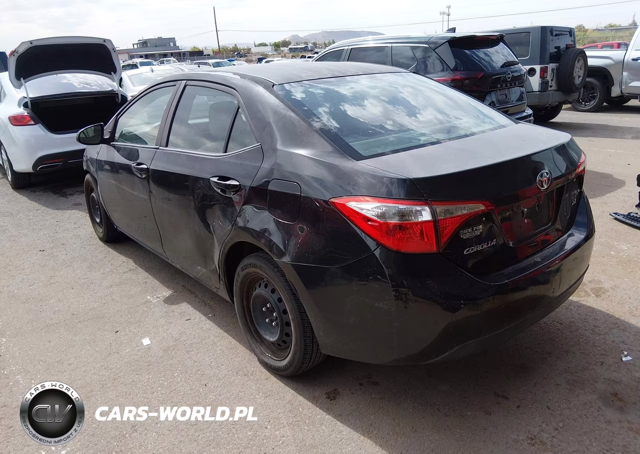 2015 Toyota Corolla Le VIN:2T1BURHE3FC348309 - 3
