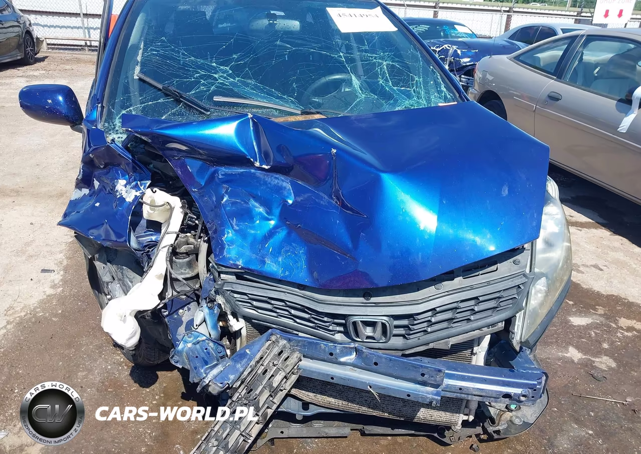 2012 Honda Fit Sport VIN:JHMGE8H59CC025463 - 6