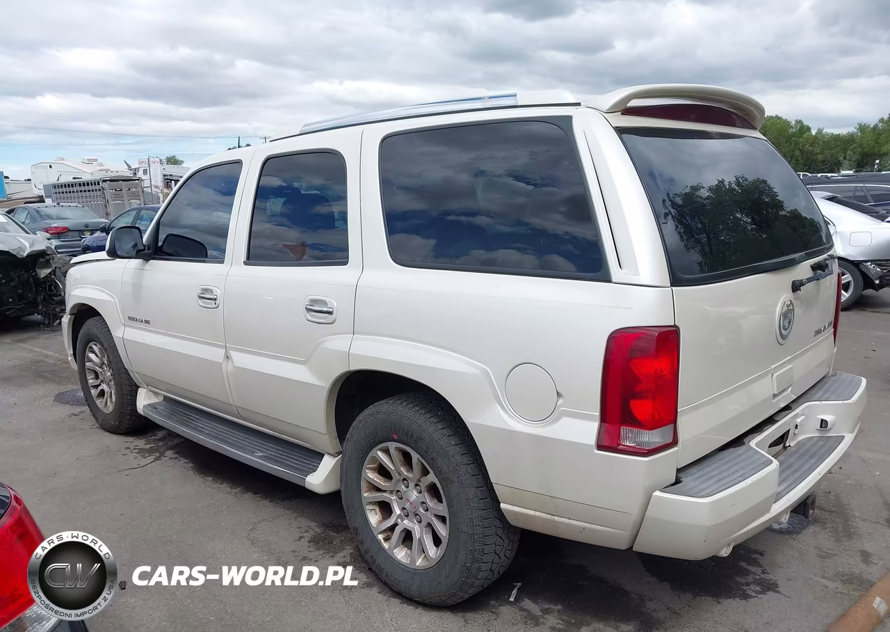 2002 Cadillac Escalade Standard VIN:1GYEK63N22R277901 - 3