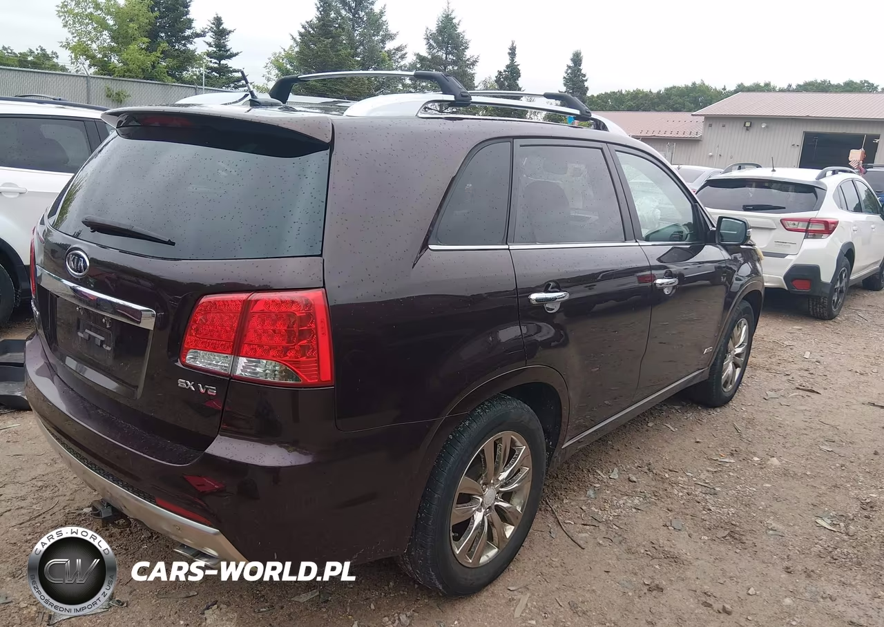 2011 Kia Sorento Sx V6 VIN:5XYKWDA20BG121297 - 4