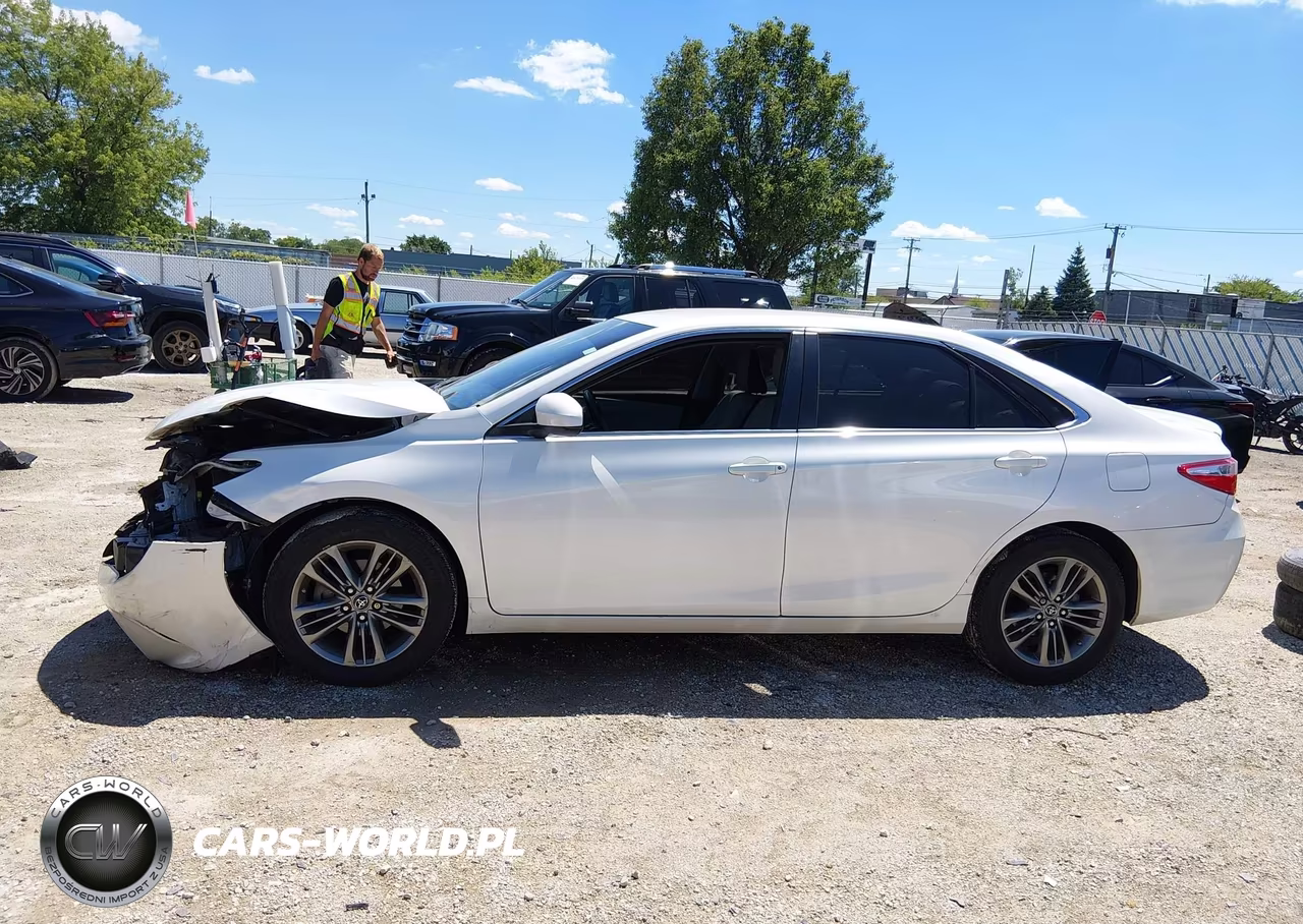 2017 Toyota Camry Se VIN:4T1BF1FKXHU318990 - 14