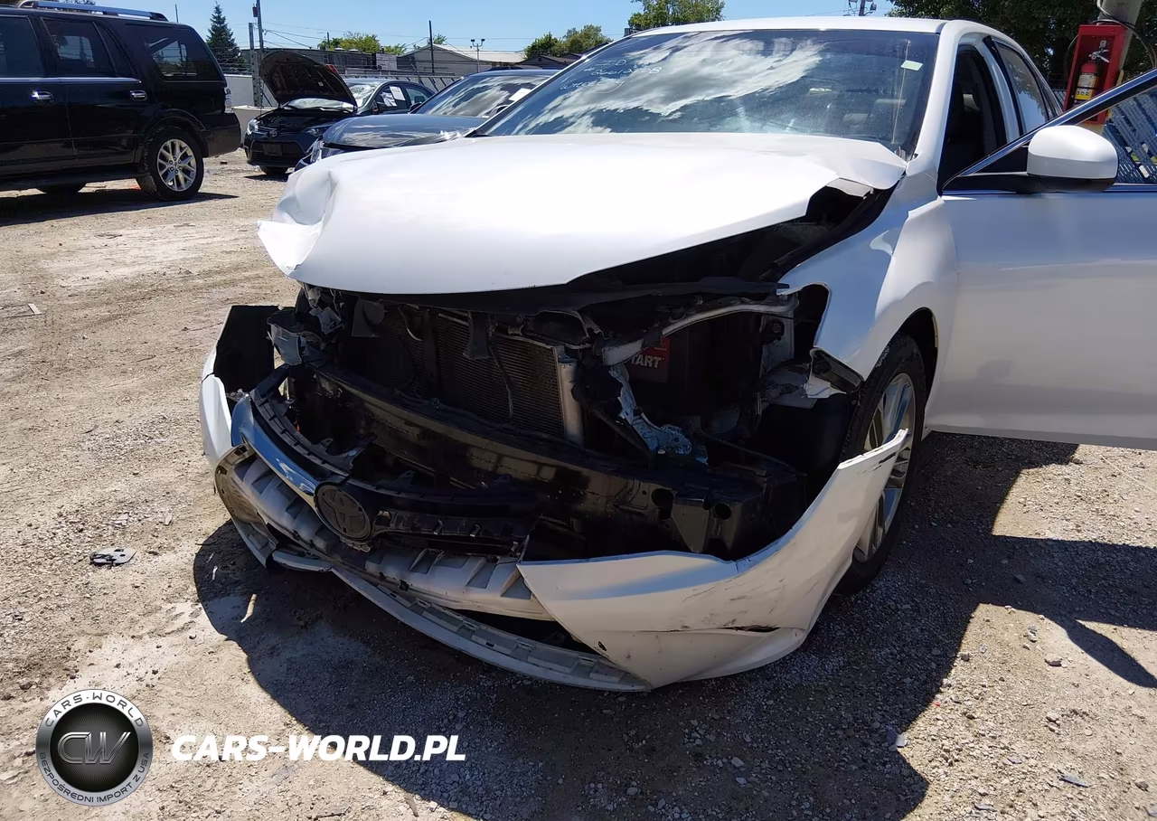 2017 Toyota Camry Se VIN:4T1BF1FKXHU318990 - 6