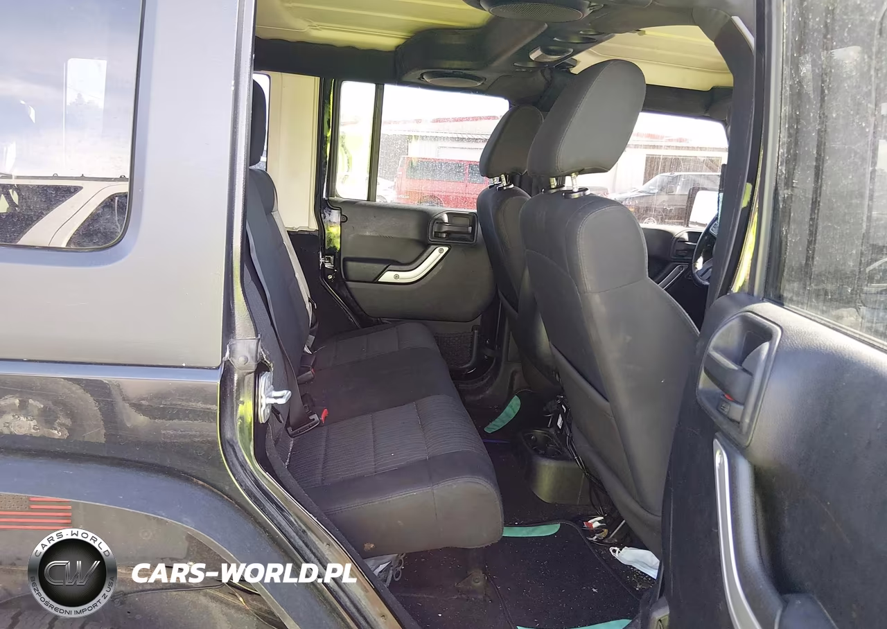 2011 Jeep Wrangler Unlimited Sahara VIN:1J4BA5H12BL587541 - 8