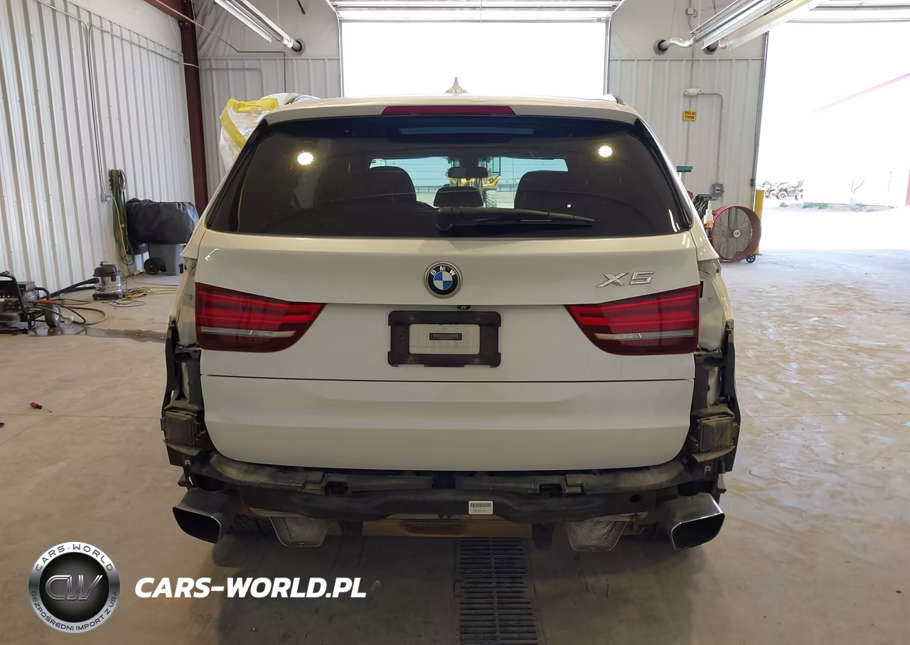 2015 BMW X5 xDrive35I VIN:5UXKR0C58F0K71255 - 17