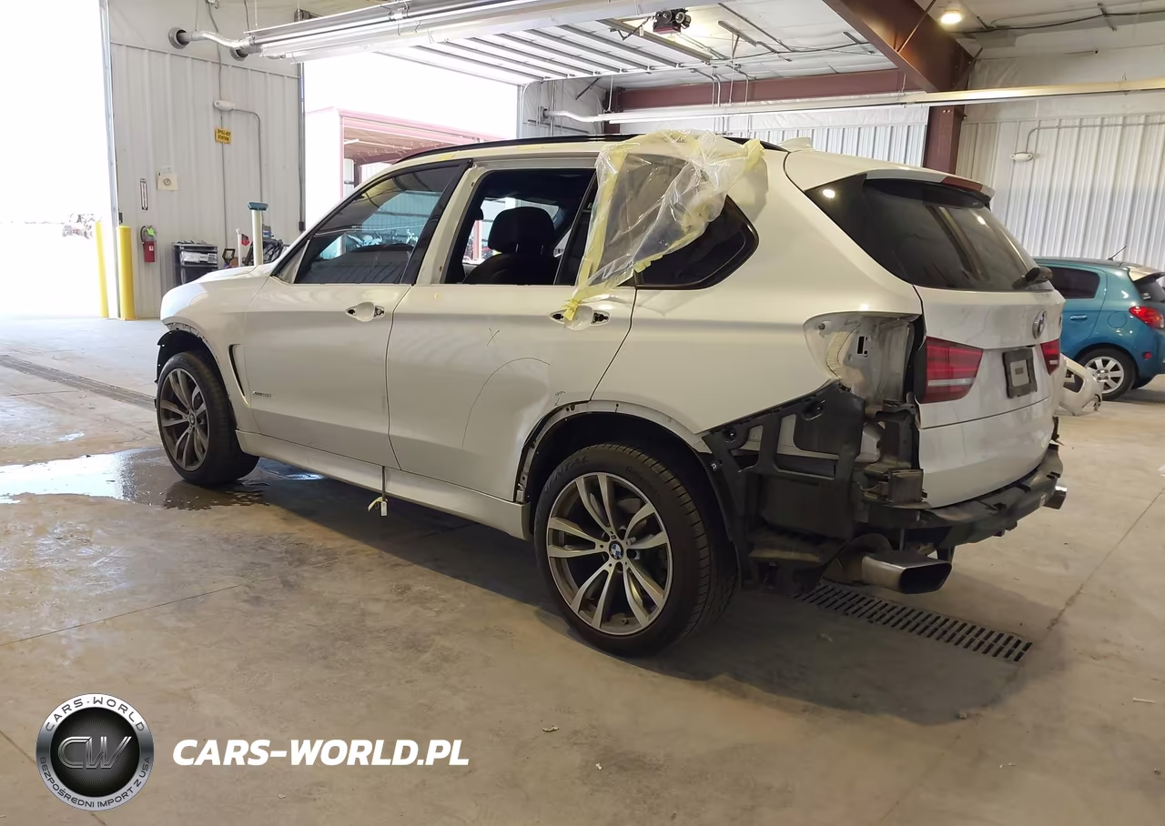 2015 BMW X5 xDrive35I VIN:5UXKR0C58F0K71255 - 3