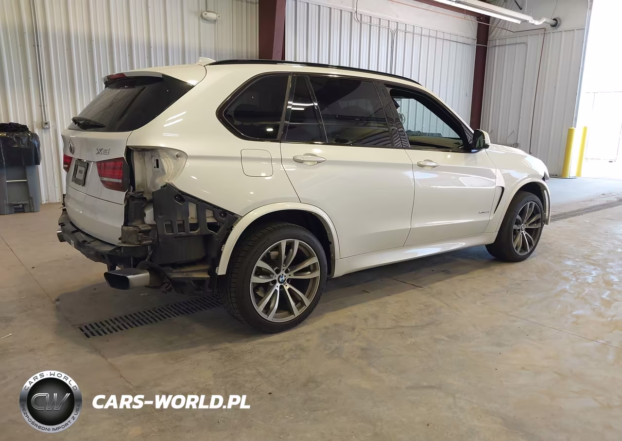 2015 BMW X5 xDrive35I VIN:5UXKR0C58F0K71255 - 4