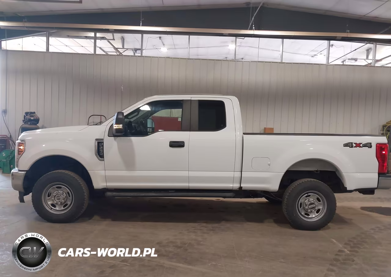 2018 Ford F-250 Lariat-Xl-Xlt VIN:1FT7X2B65JEB74819 - 16