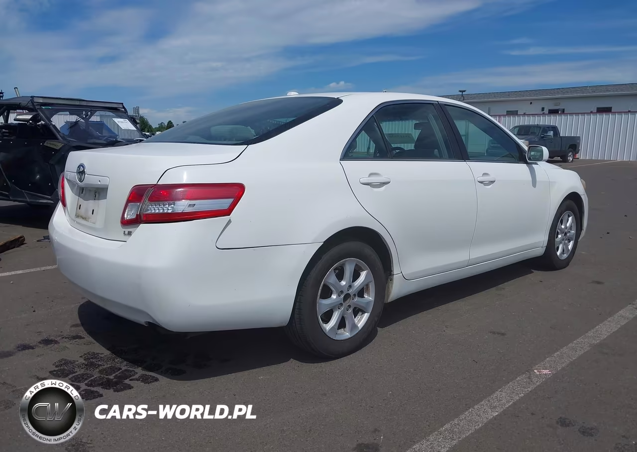 2011 Toyota Camry Le VIN:4T1BF3EK9BU622817 - 4